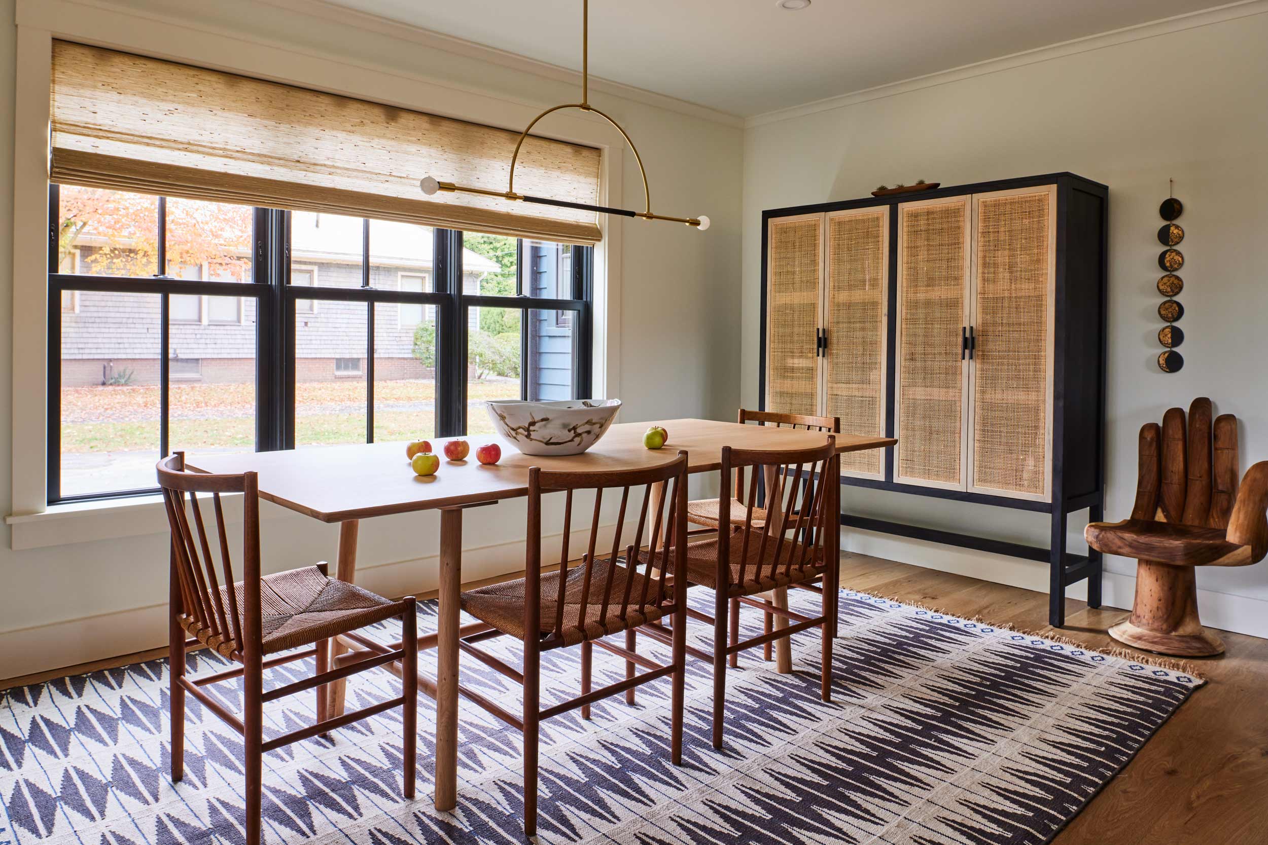 Morgan Architecture hillside house dining room